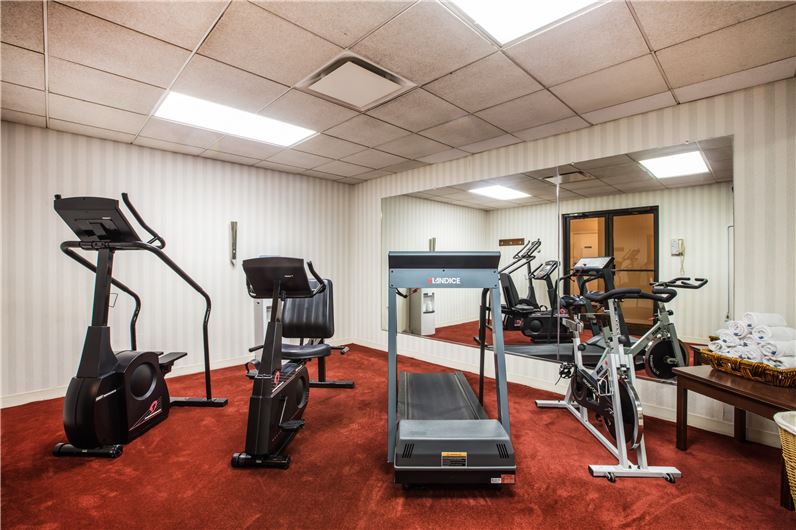 Servcies in Ramada by Wyndham Ligonier, Ligonier