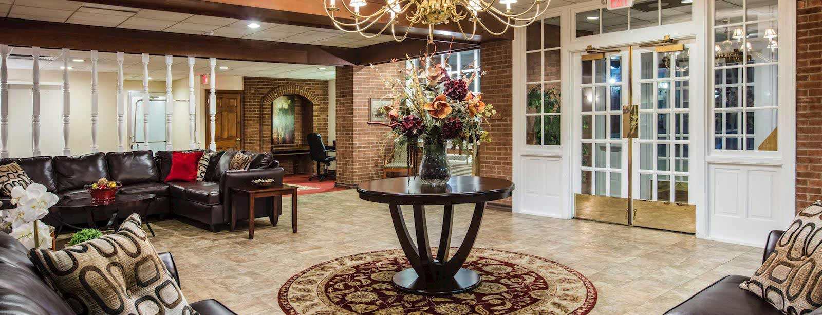 Hotel in ligonier, Pennsylvania