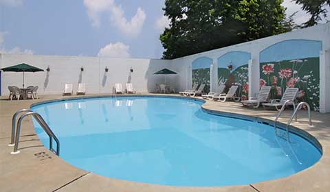 Ramada by Wyndham Ligonier Hotel Reviews, Pennsylvania